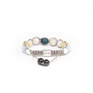 LOVE AND HAPPINESS - Allay Crystal Healing Energy Bracelets and Aromatherapy- allaybracelet.com