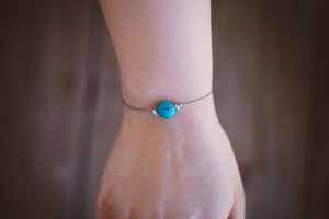 
            
                Load image into Gallery viewer, ONE BEAD BRACELET l Turquoise
            
        